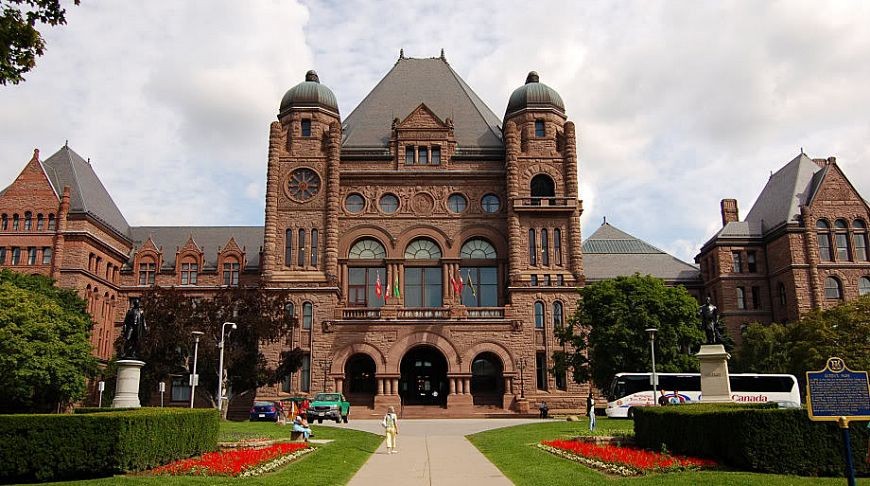 Foundation — Подготовительные программы в Канаде